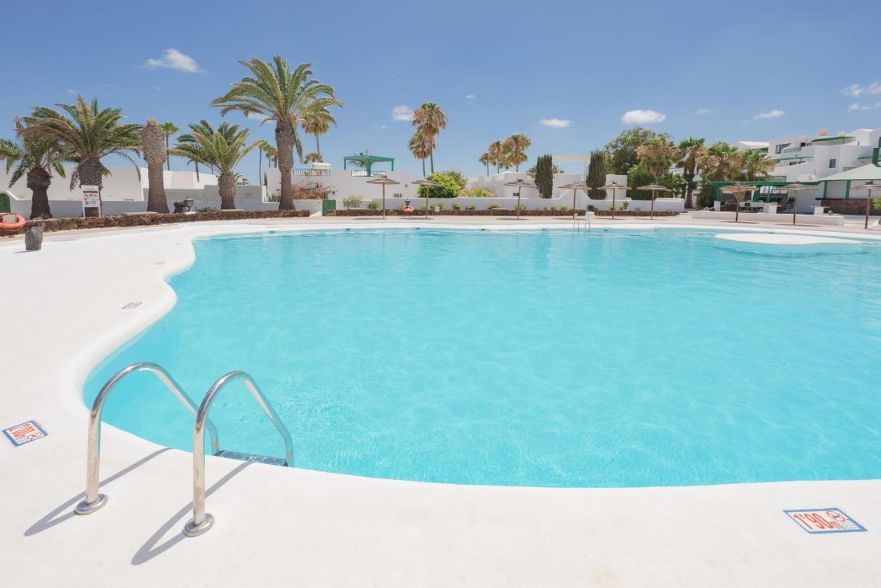 Lanzahost Apartamento LARIMAR Costa Teguise Exterior foto